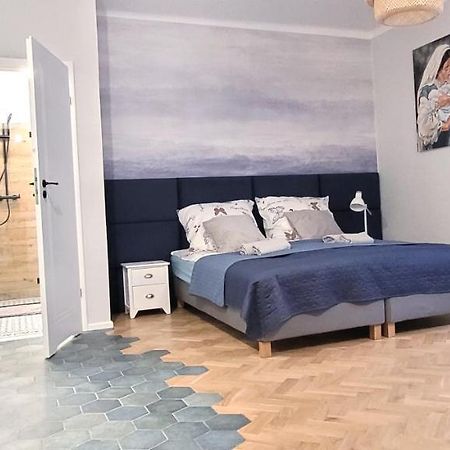 Kana - Stylish Apartment In Krakow Pomorska - Close, Wifi, Smart Tv Красков Екстериор снимка