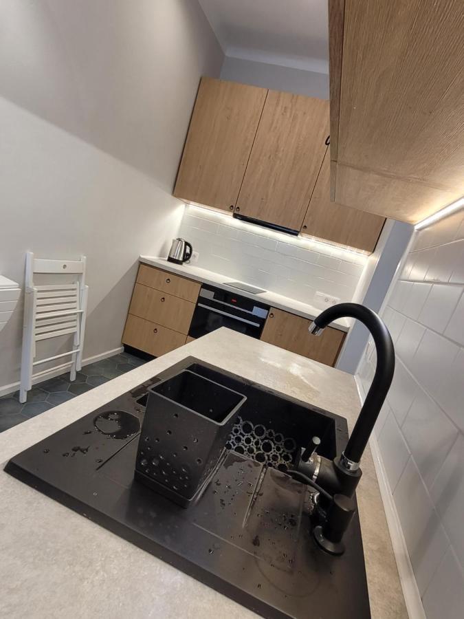 Kana - Stylish Apartment In Krakow Pomorska - Close, Wifi, Smart Tv Красков Екстериор снимка