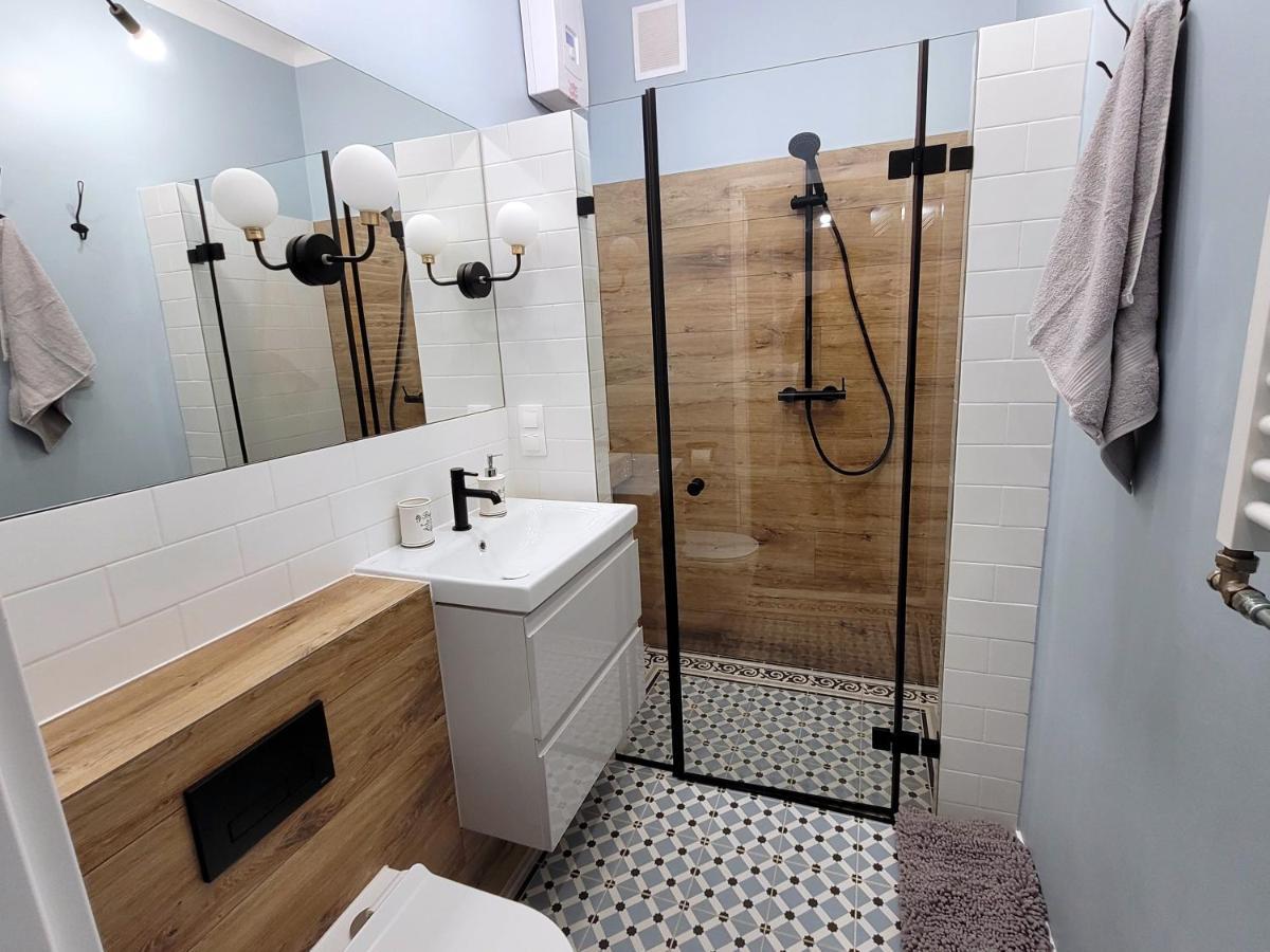 Kana - Stylish Apartment In Krakow Pomorska - Close, Wifi, Smart Tv Красков Екстериор снимка