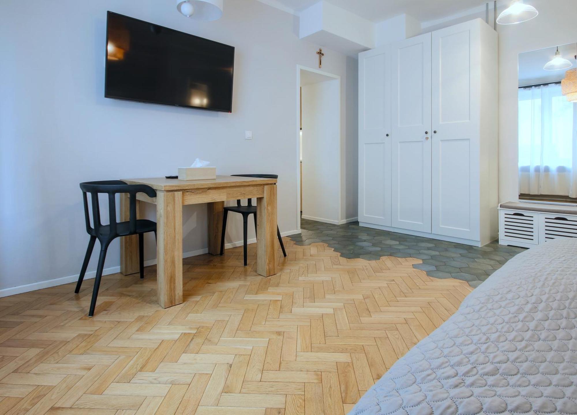 Kana - Stylish Apartment In Krakow Pomorska - Close, Wifi, Smart Tv Красков Екстериор снимка