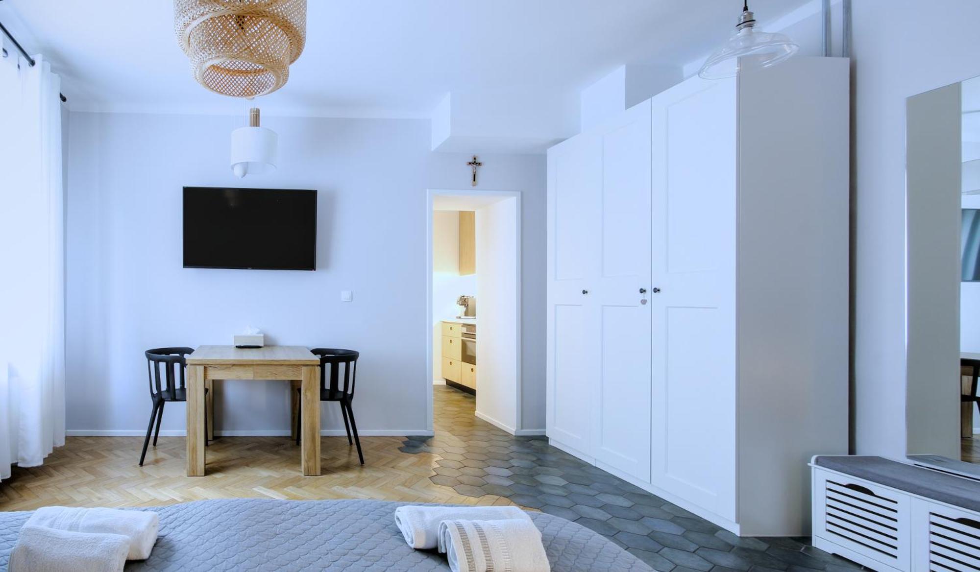 Kana - Stylish Apartment In Krakow Pomorska - Close, Wifi, Smart Tv Красков Екстериор снимка